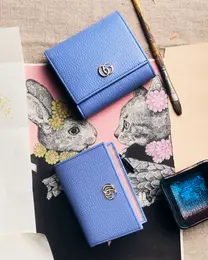 ミディアムウォレット￥82500、ミニウォレット￥89100