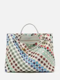 「イントレチャートナッパリボーン」ラージアンディアーモ