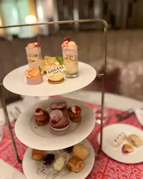 期間限定！桃のアフタヌーンティー