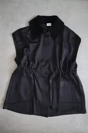 IKITSUKE　イキツケ　ハンマーサテンジャケット　ネイビー　コーデ　秋　着回し　着まわし　お仕事　通勤　30代