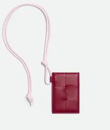 ボッテガ・ヴェネタのバッジホルダー