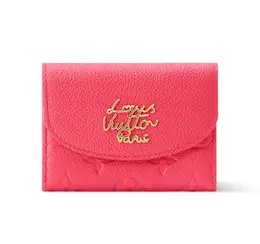 ポルトモネ・ロザリ各￥92400（W11×H8×D2.5cm）　ピンク