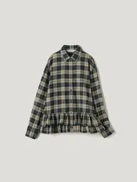 フリルシャツ￥2990