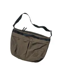 ユニクロ ユー　パッカブルショルダーバッグ￥2990