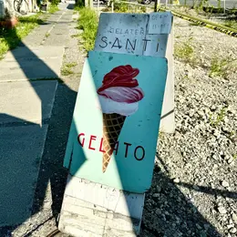 GELATERIA SANTi（ジェラテリア・サンティ）　入口