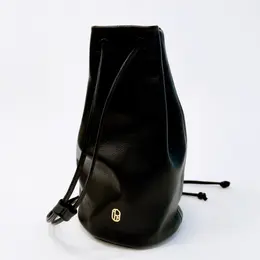 【フォトギャラリー】大注目の黒アイテム＆コーデをまとめてチェック！_1_4