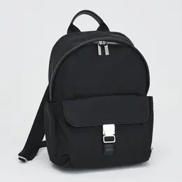 人気ブランドの通勤バッグにA4書類＆PCほか通勤アイテム全部入れてみた（写真）_1_11