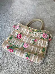 ディディエッタローザ 手付き巾着 DID-221107 ベージュ