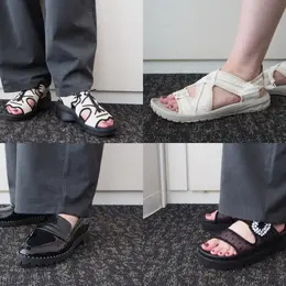 【読む試着室】ユニクロほか人気のアイテムを徹底レビュー！（写真）_1_20