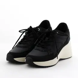 HIMIKO　美脚ヒールアップスニーカー　ブラック