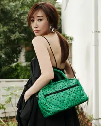 「レスポートサック」と美容家 神崎恵さんのコラボレーション　Smart Daily Boston