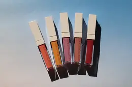 アディクション ザ リキッドブラッシュ グロウ　春　コスメ　ADDICTION　1月10日　発売　5色　チーク