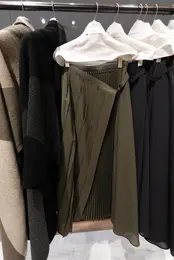 PLST　HARUNOBUMURATA プラステ　ハルノブムラタ　秋　冬　11月28日　発売　大人気　コラボ　第二弾　シアープリーツラップスカート