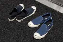 タフ仕様へとアップデートしたスリッポンのスケートモデル