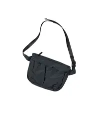 ユニクロ ユー　パッカブルクロスボディバッグ￥1990