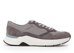 コロンビア　イーストサイドトレーナー ツー オムニテック　Cool Grey