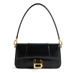 「BALENCIAGA（バレンシアガ）」の「アワーグラス スリングバッグ スモール」