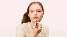 ラ･ボーテ ルイ･ヴィトン – LV クレヨン　モデル使用イメージ