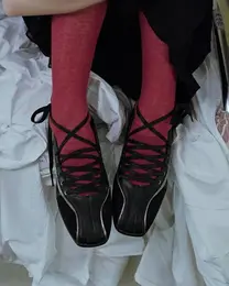 【写真】2026年春のトレンド「薄底スニーカー」をまとめてチェック_1_5