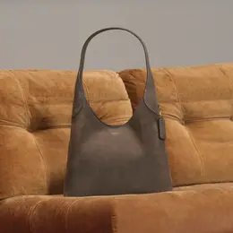 ブルックリン ショルダー バッグ￥82500