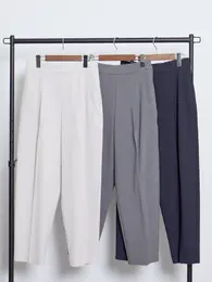 SOÉJU（ソージュ）マットストレッチタックバレルパンツ　カラバリ　アイボリー、グレー、ネイビー