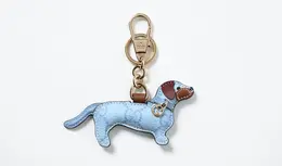 グッチのバッグ チャーム　毎日を彩る”ワン”ダフルな相棒に