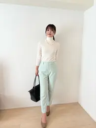 ユニクロ　リブタートルネック