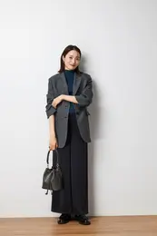 PLST　プラステ　ウィメンズ　クリエイティブ　ディレクター　村田　晴信　ハルノブ ムラタ　アップデート　秋　冬　新作　2025　New　PLST　New　Me　トリアセサテン　フルレングス　イージーパンツ