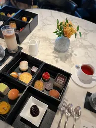 ブルガリ　アフタヌーンティーボックス　銀座