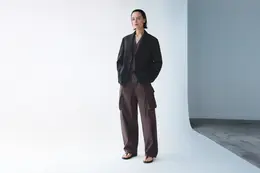 ユニクロ ユー 2026年春夏コレクション カーゴパンツコーデ