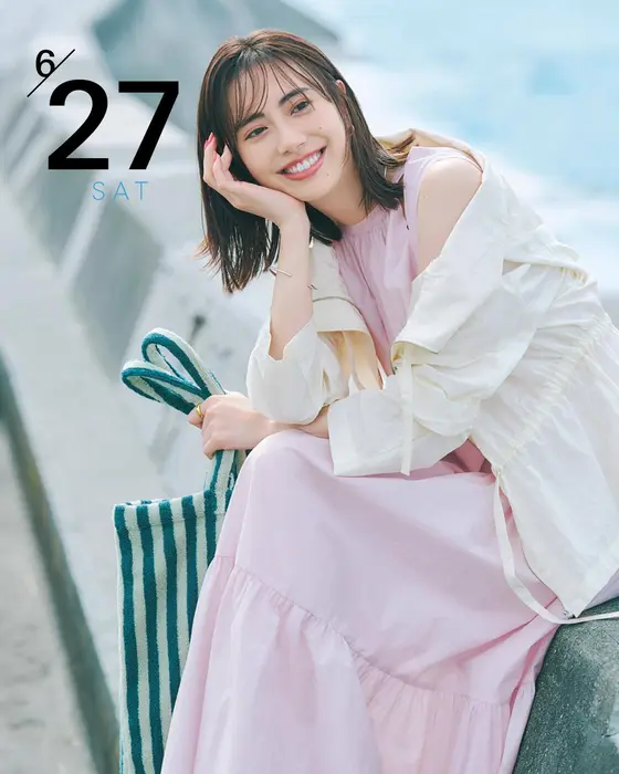 アウター×ワンピースコーデ。 軽やかな羽織りが夏の休日に活躍💙